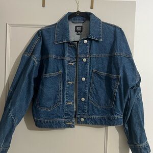 Urban Outfitters BDG Cropped Denim Jacket